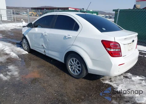 2018 Chevrolet Sonic Lt Auto z USA, uszkodzony, nr VIN 1G1JD5SHXJ4129097